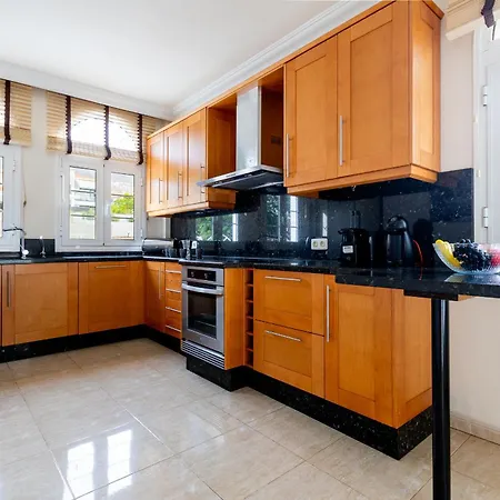 Villa Ocean Palm, Heated Pool! *