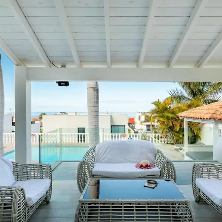 Ocean Palm, Heated Pool! Villa *