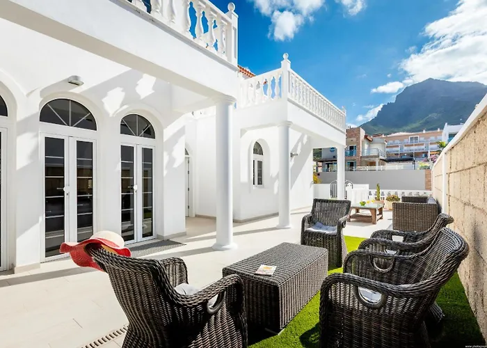 Villa Ocean Palm, Heated Pool! *