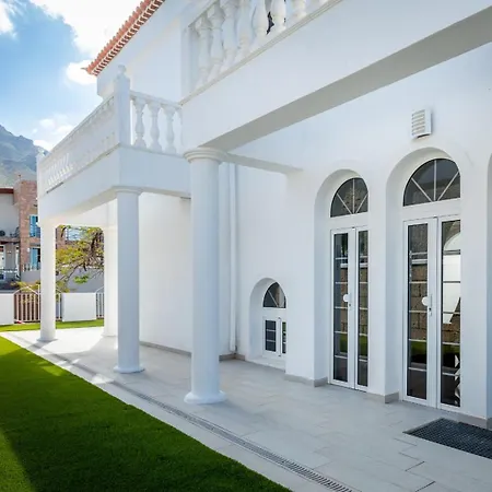 Vila Ocean Palm, Heated Pool! *