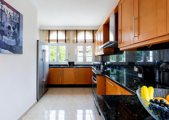 Villa Ocean Palm, Heated Pool! *